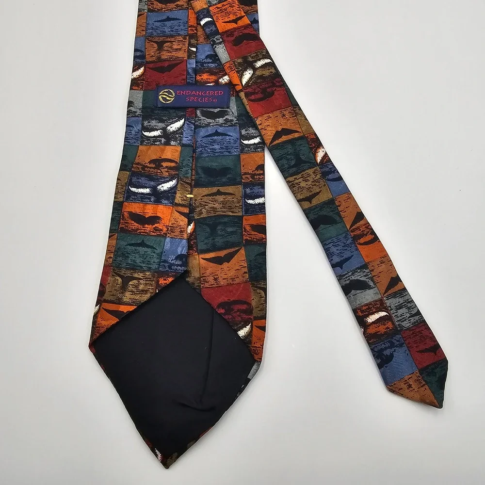 Vintage Endangered Species Whales Tail 100% Silk Tie‎ Made USA Multi Color 3.75